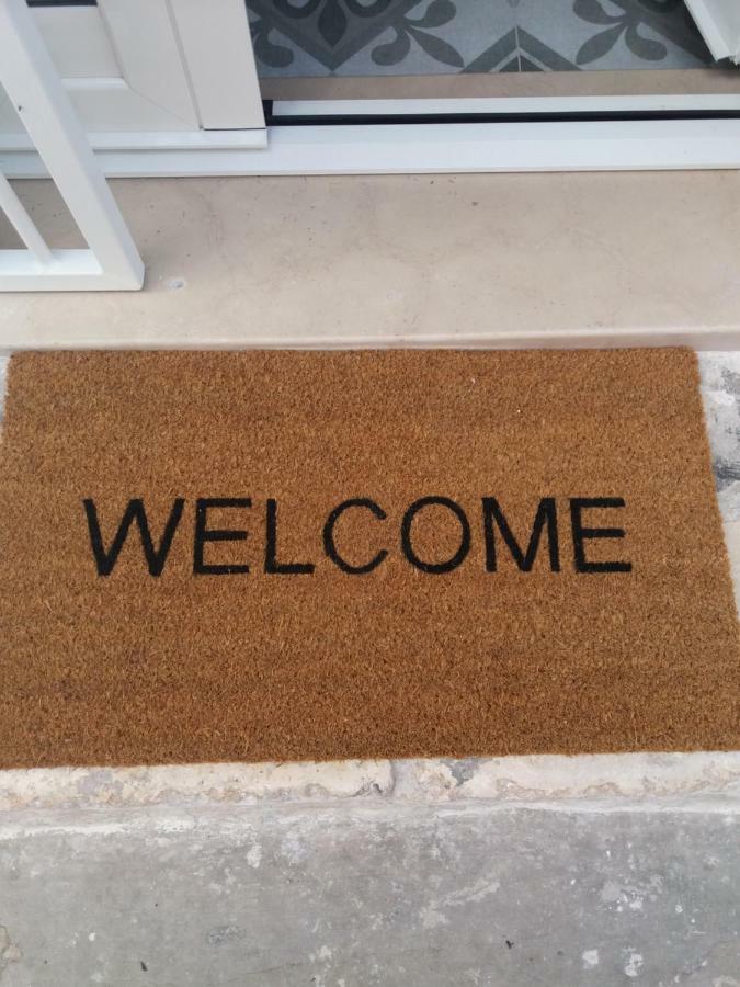 אוסטוני Mirea'S Home מראה חיצוני תמונה